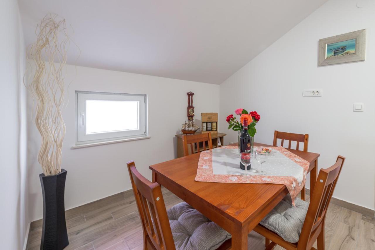 Apartments Vukelic مْليني المظهر الخارجي الصورة