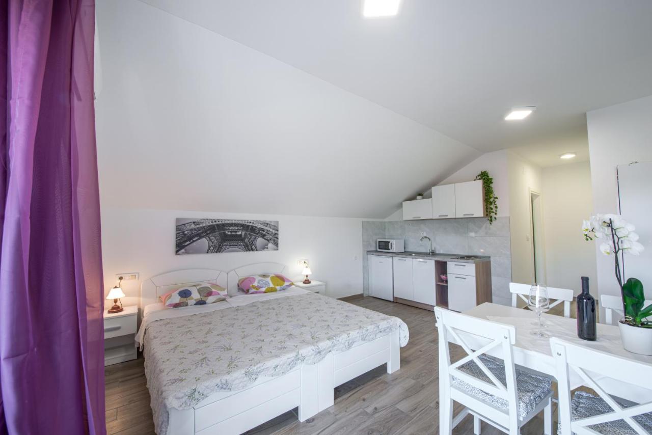 Apartments Vukelic مْليني المظهر الخارجي الصورة