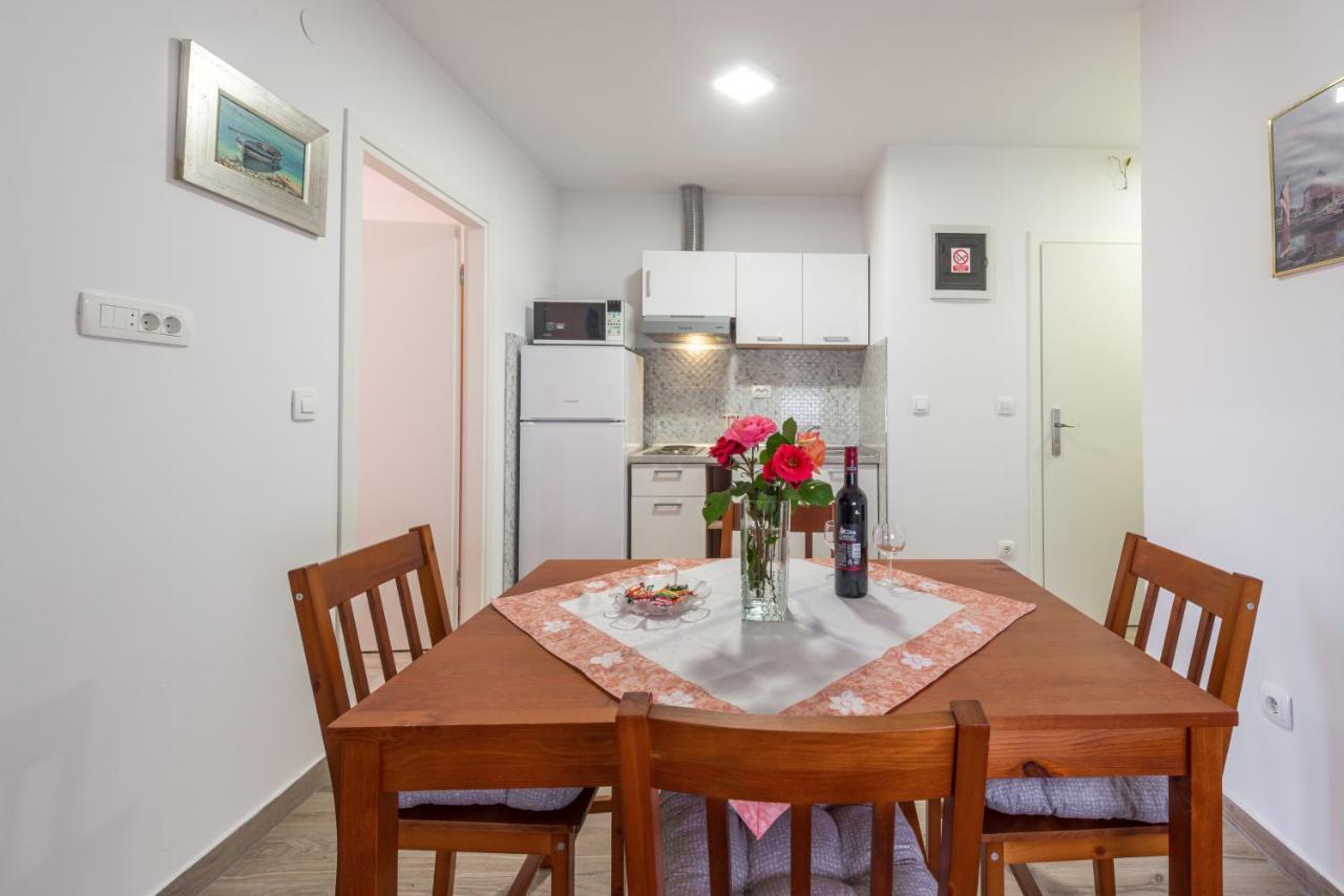 Apartments Vukelic مْليني المظهر الخارجي الصورة