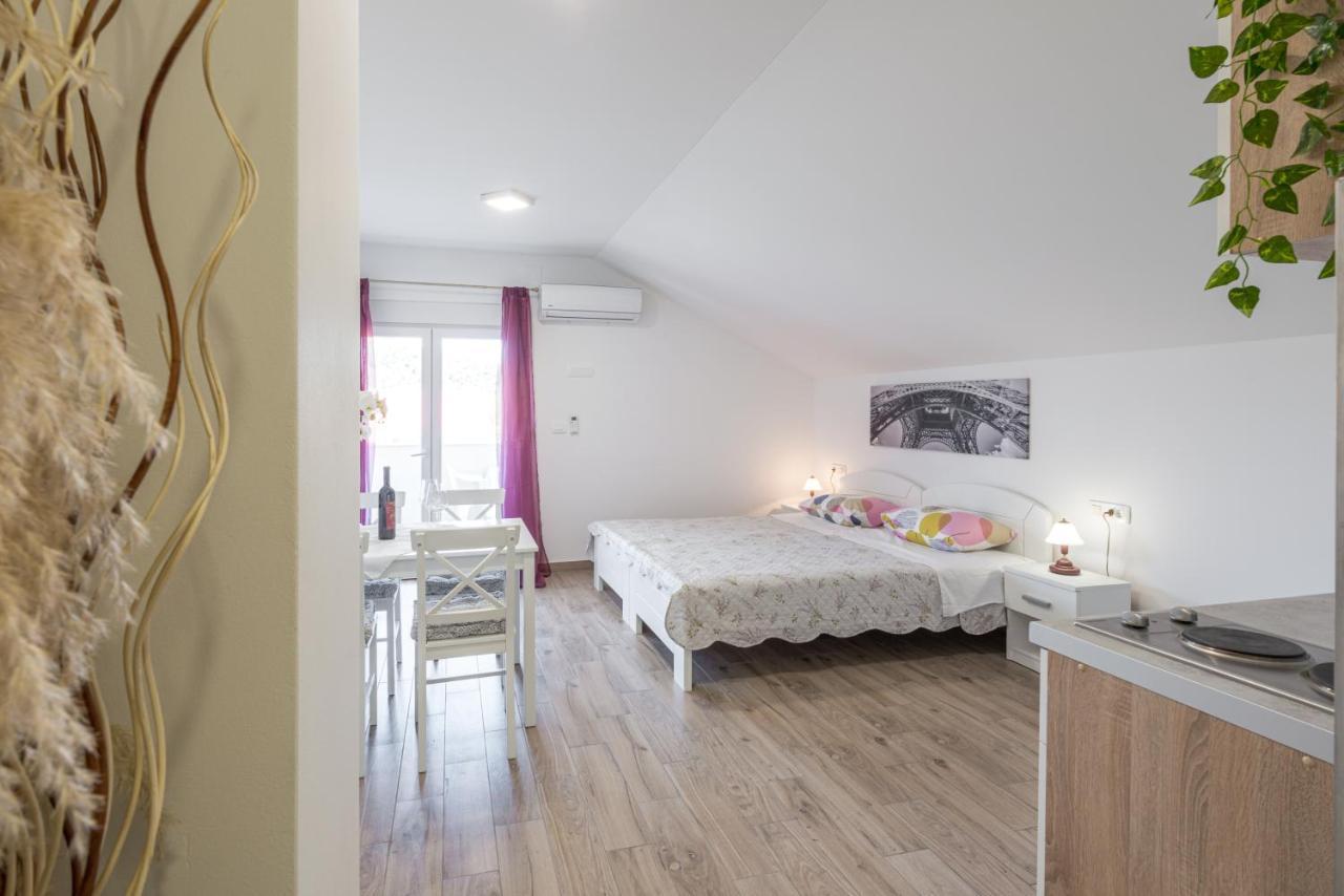 Apartments Vukelic مْليني المظهر الخارجي الصورة